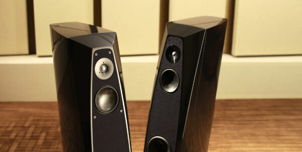 Atria-II-top-1-scaled-1.jpg Rockport Tehnologies - Atria II