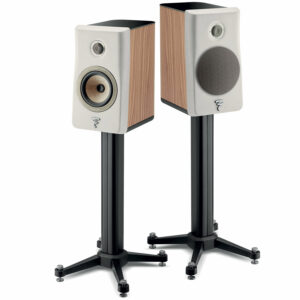 Focal Kanta N°1 stand